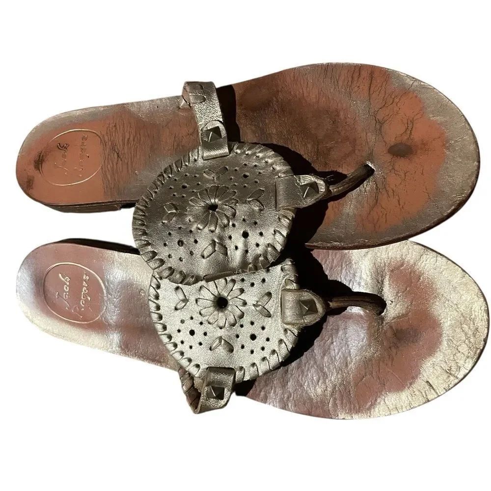 Jack Rigers size 8 Women's Metallic Sandals great style